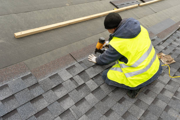Best Flat Roof Repair Services  in Moosup, CT